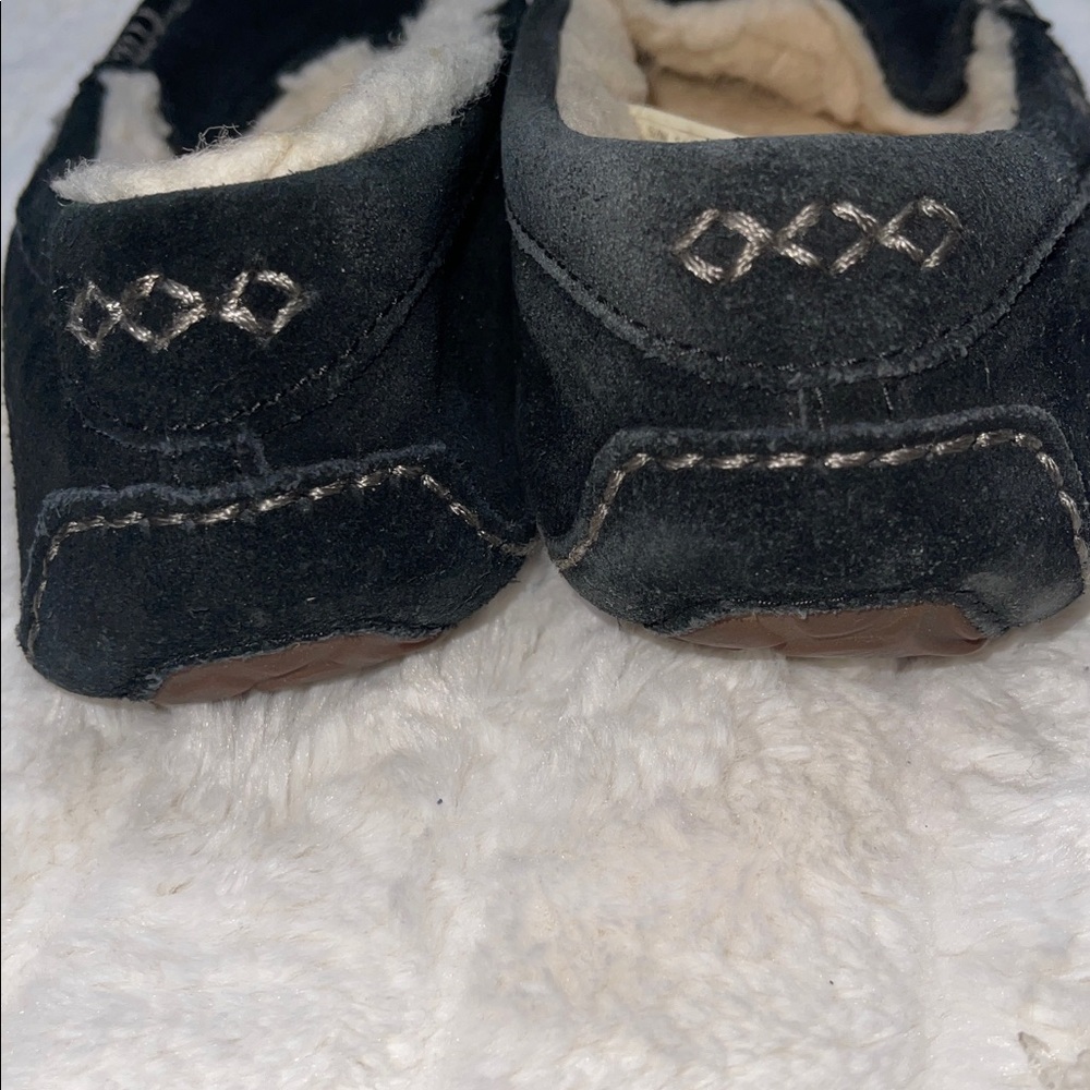 Ugg Ansley Slippers View 4